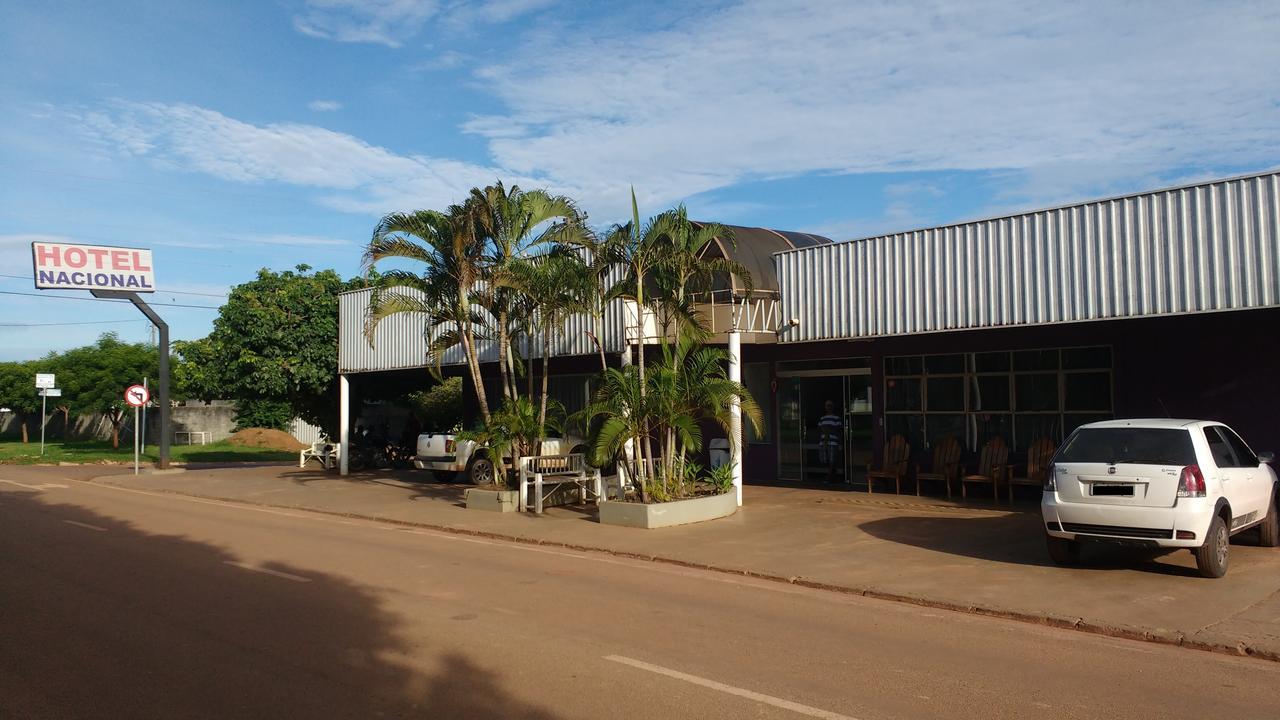 Hotel Nacional Pimenta Bueno エクステリア 写真
