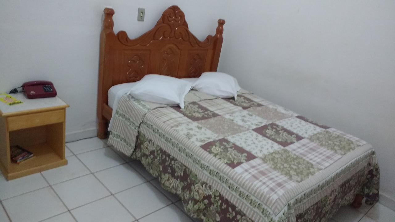 Hotel Nacional Pimenta Bueno エクステリア 写真